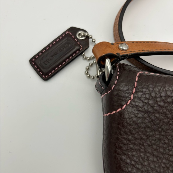 COACH Y2K 2005 Chelsea Pebbled Leather Turnlock Crossbody Purse Style# 8A43 - Picture 2 of 10